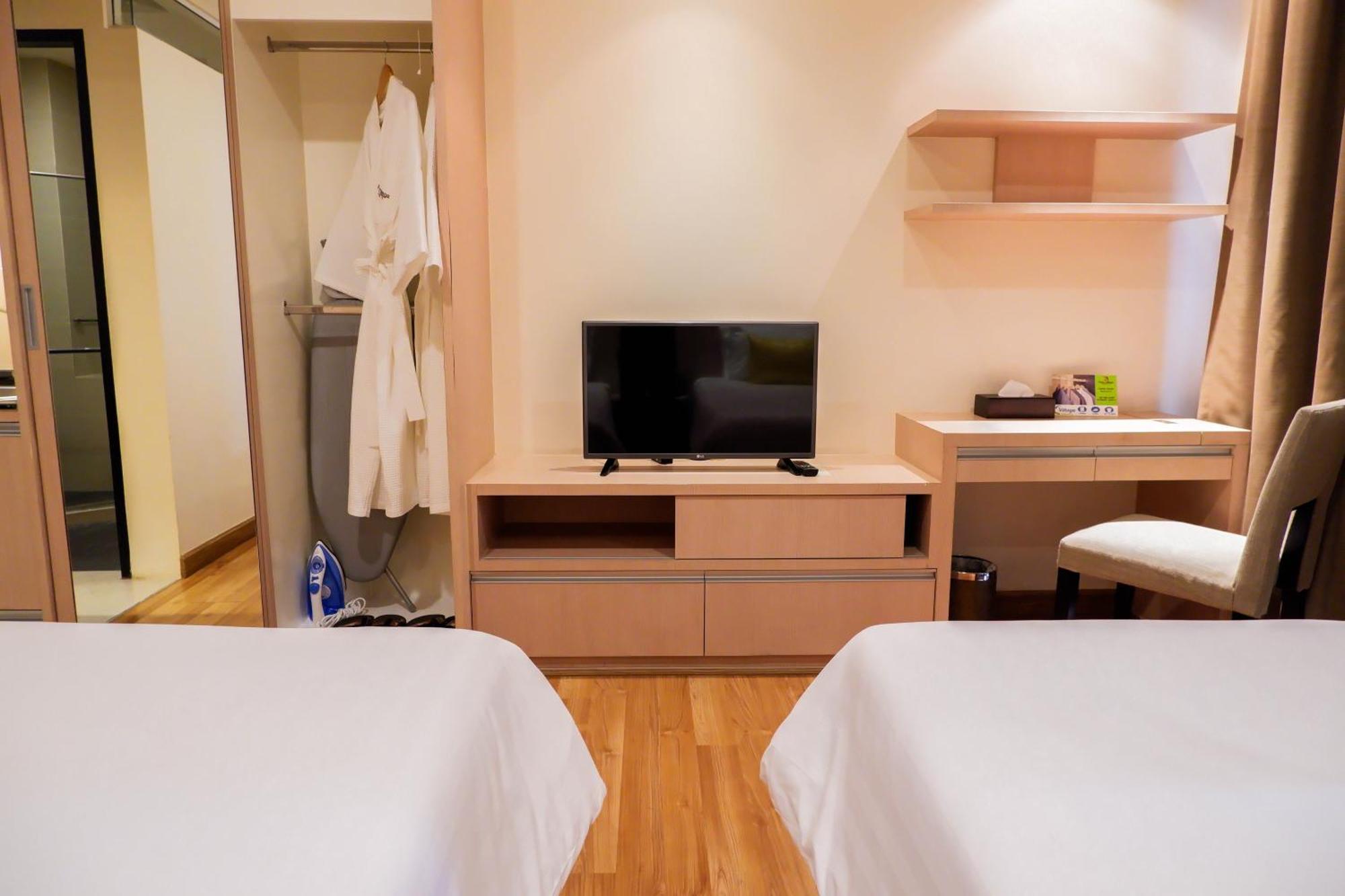 Park Village Rama II Bangkok Exteriör bild